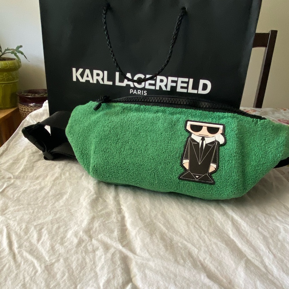 KARL LAGERFELD FANNY PACK LIKE NEW